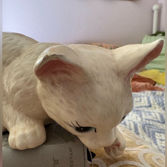 Elegant Ceramic Cream Cat Figurine Vintage Grandma Pretty Kitty 🐱 - Picture 5 of 12